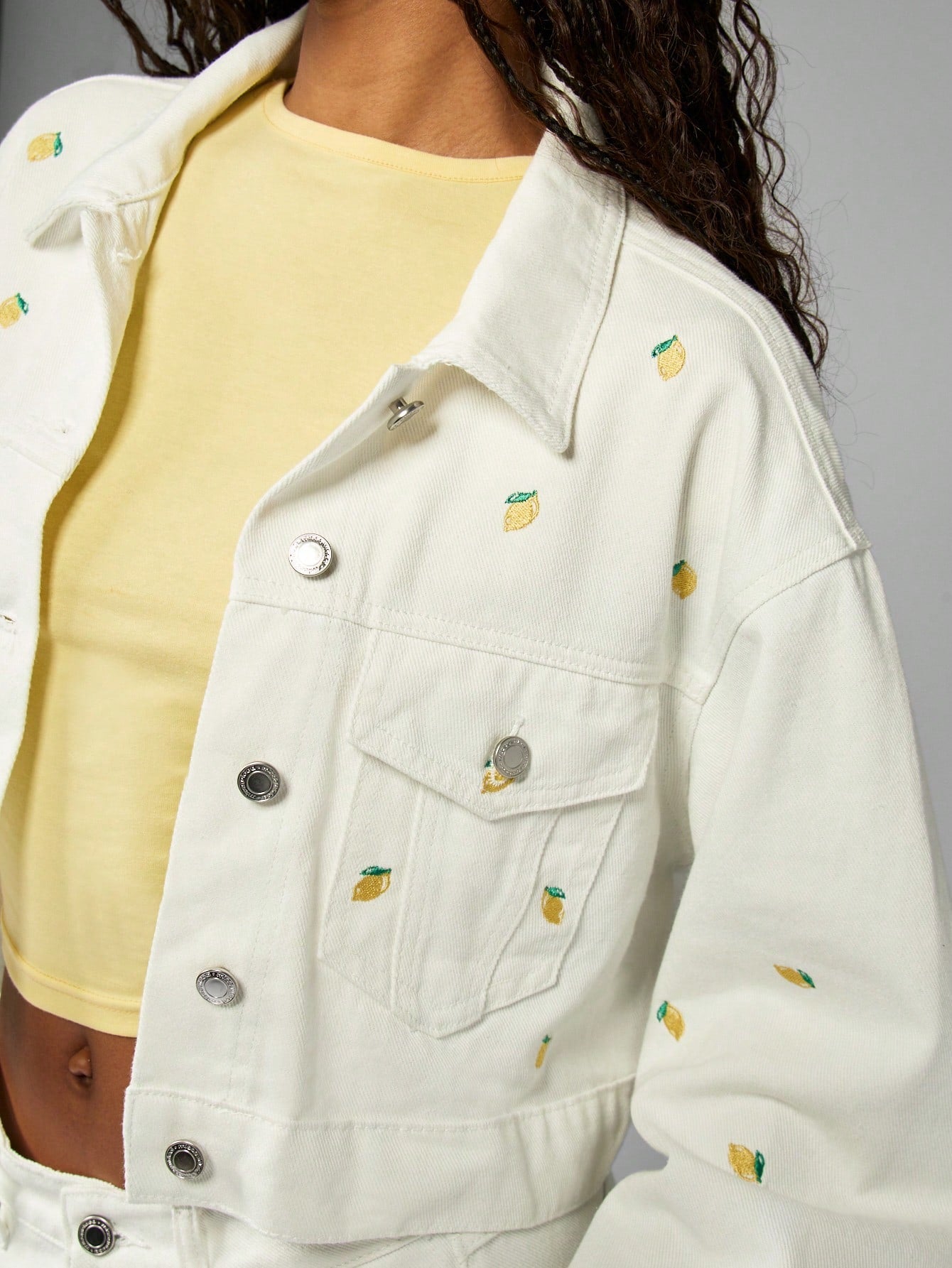Oversized White Cotton Embroidered Lemon Print Denim Trucker Jacket